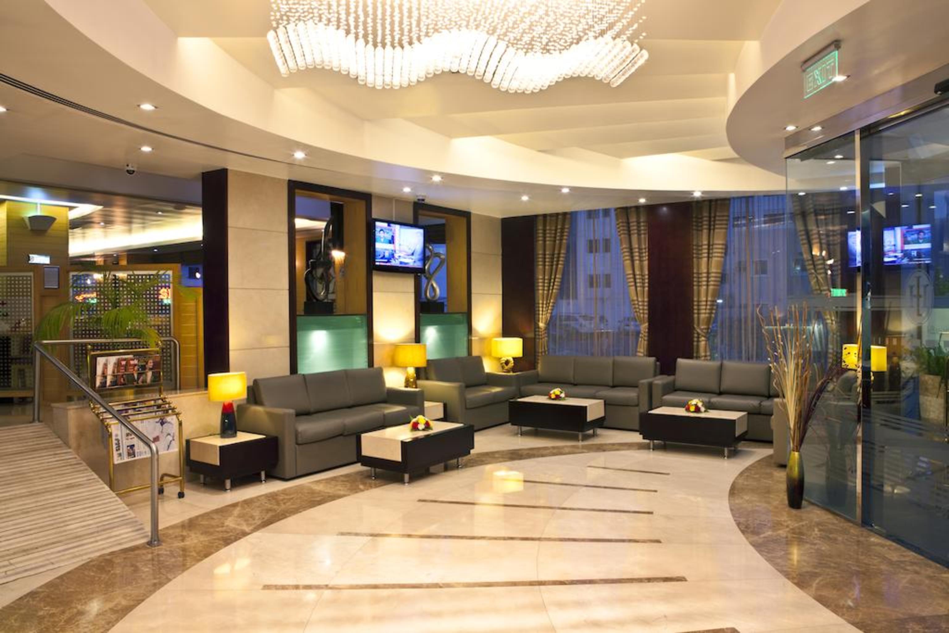 Landmark Riqqa Hotel Dubai Bagian luar foto