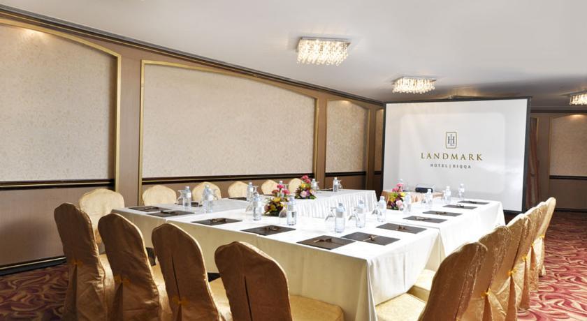 Landmark Riqqa Hotel Dubai Bagian luar foto