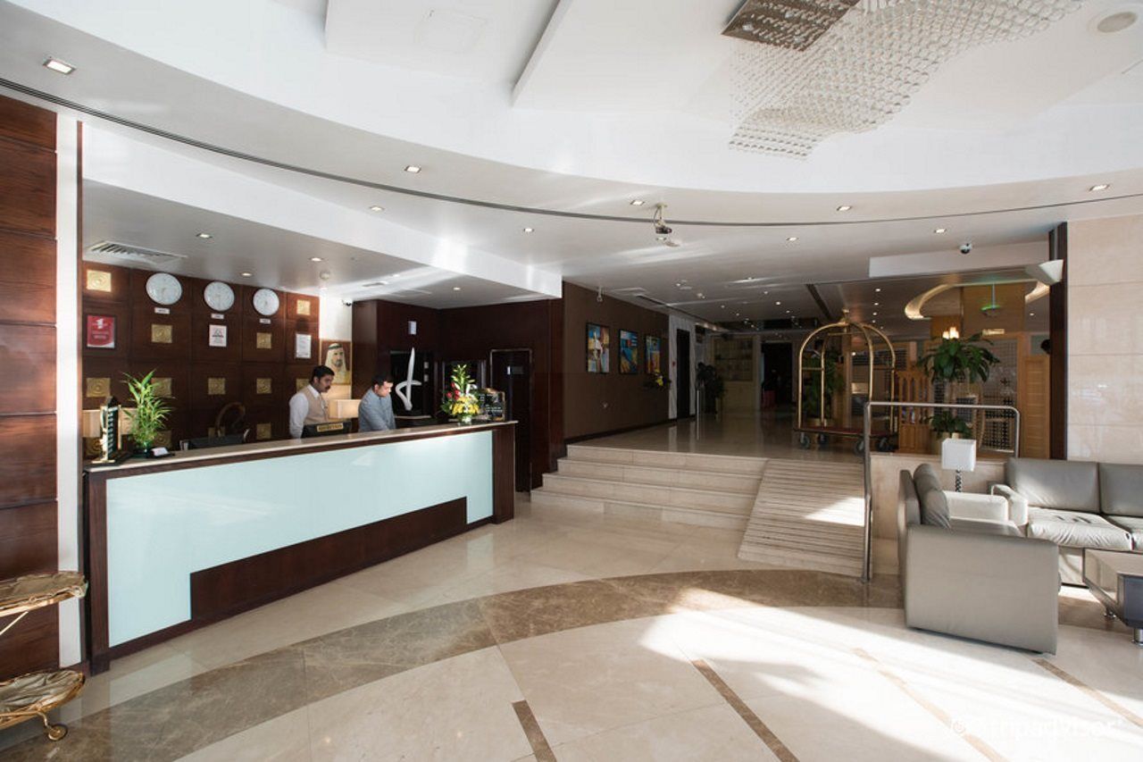 Landmark Riqqa Hotel Dubai Bagian luar foto
