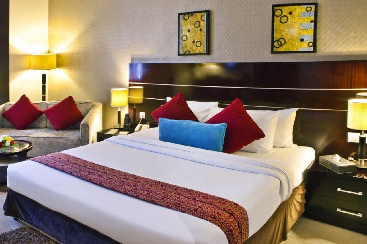 Landmark Riqqa Hotel Dubai Bagian luar foto